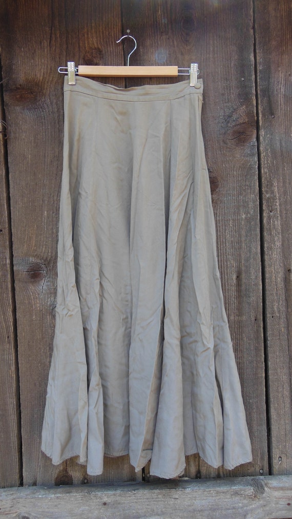 90s vintage rayon maxi skirt / beige full flowing 