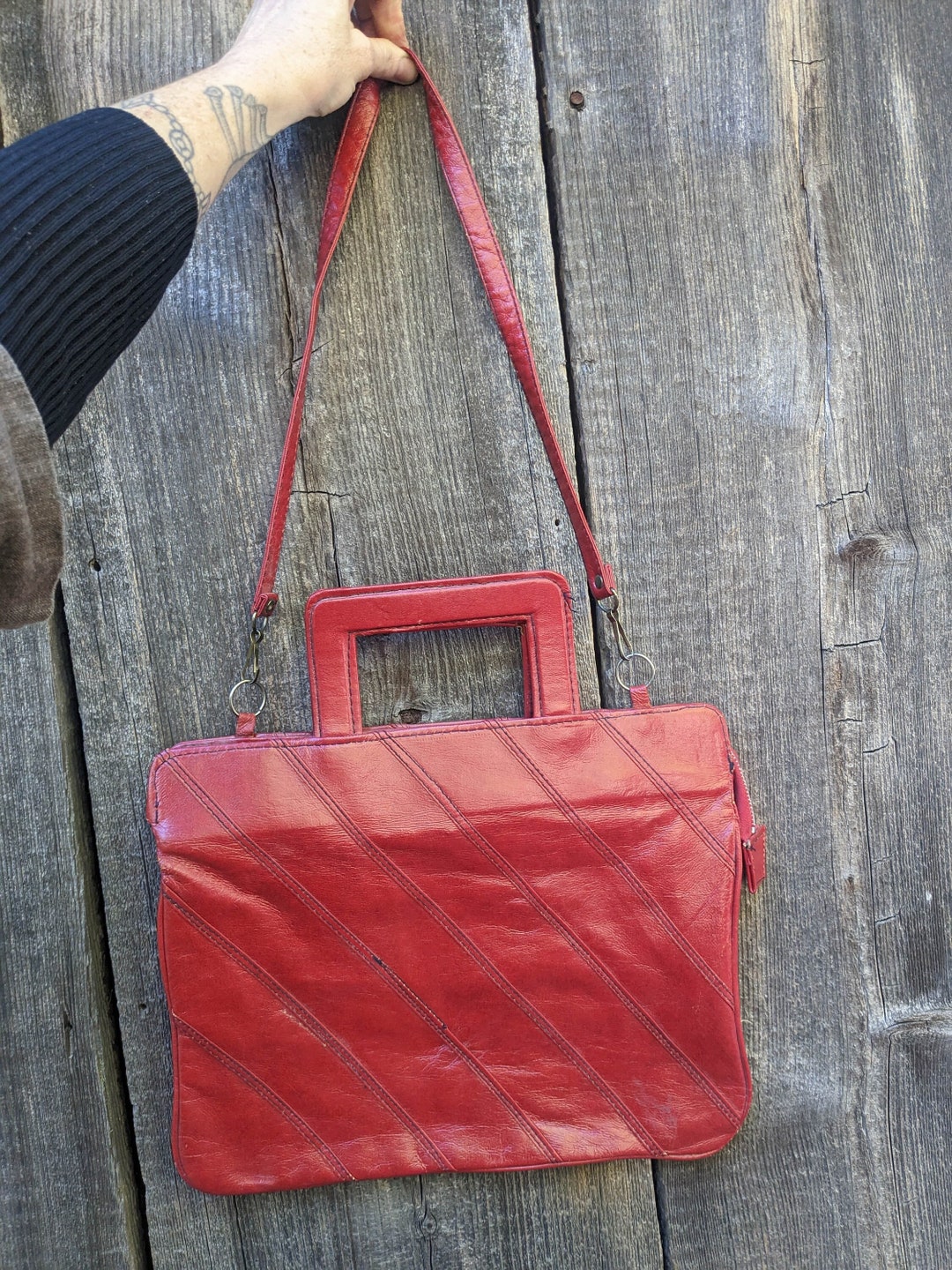 60s Vintage Red Leather Handbag Purse / Crossbody Shoulder Top Handle