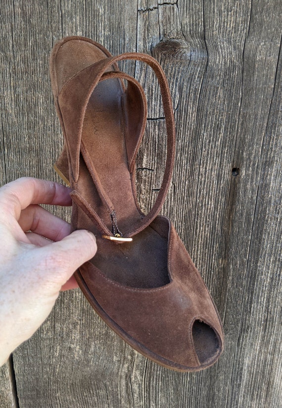 50s vintage brown suede wedge sandals / platform … - image 6