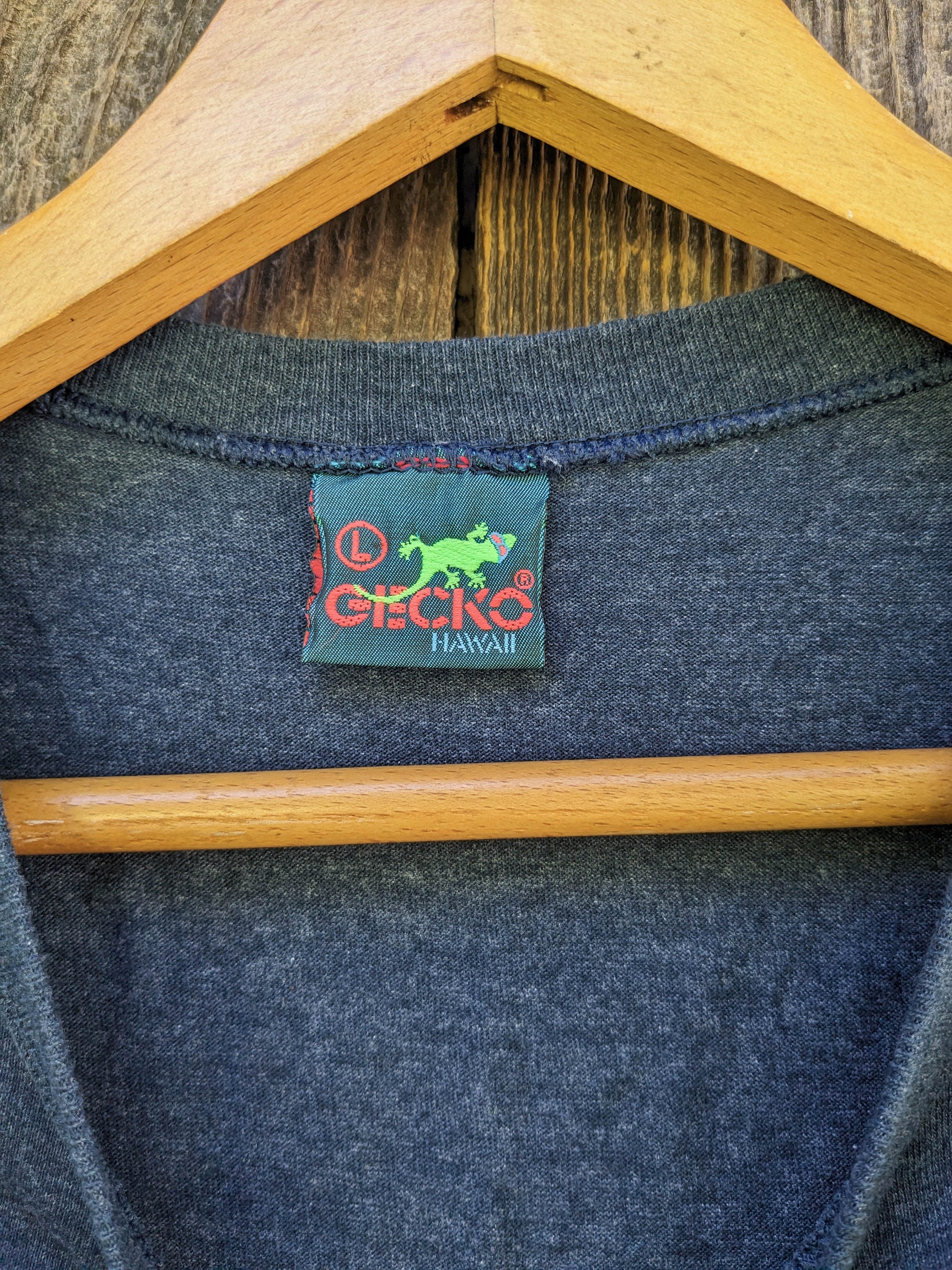 90年代ヴィンテージGecko Hawaii Tシャツ/レトロアスレチック 