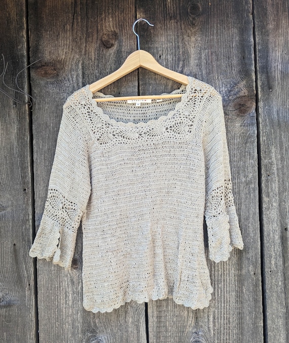 90s vintage beige crochet pullover top / bell bra… - image 1