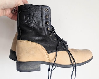 Botas de cuero con cordones de los 90, talla 6, Ariat / bicolor negro y blanco, estilo western rodeo desgastado