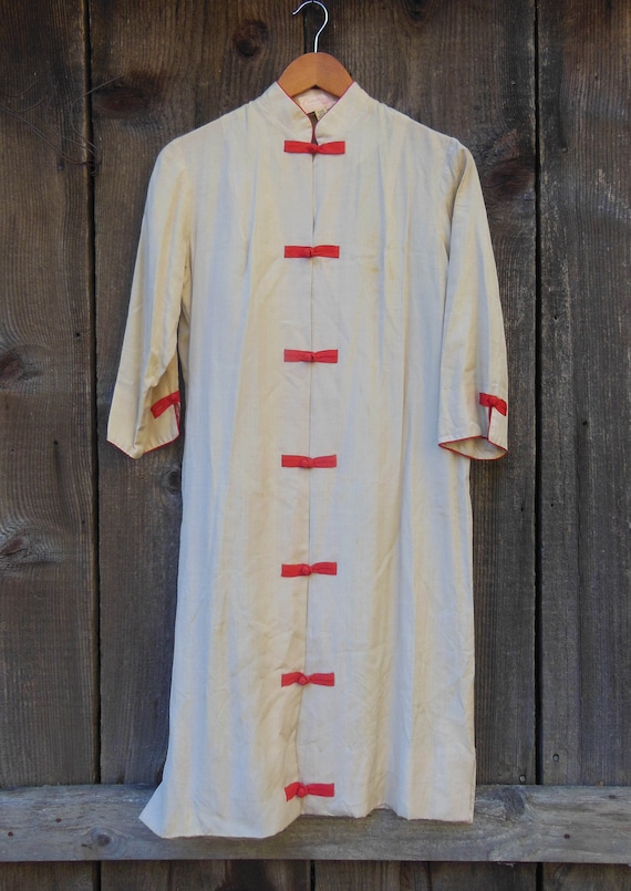 1920s vintage beige silk tunic / red frog closure… - image 1