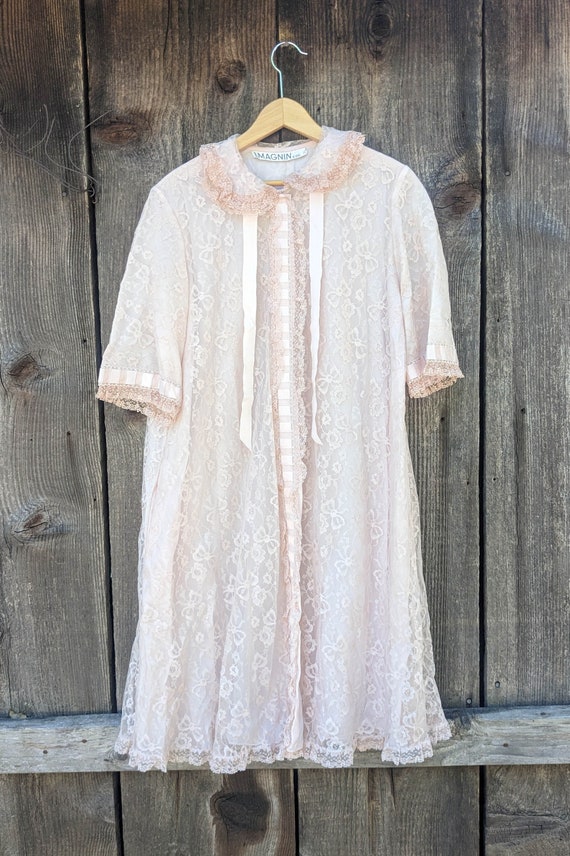 50s vintage pale pink lace peignoir bed jacket / m