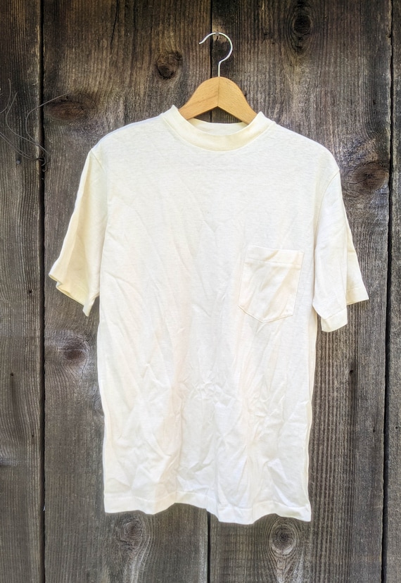 60s vintage plain knit t shirt / buttercream single stitch seam cotton Mervyns Mark V blank tee minimalist rocker rockabilly classic / M L