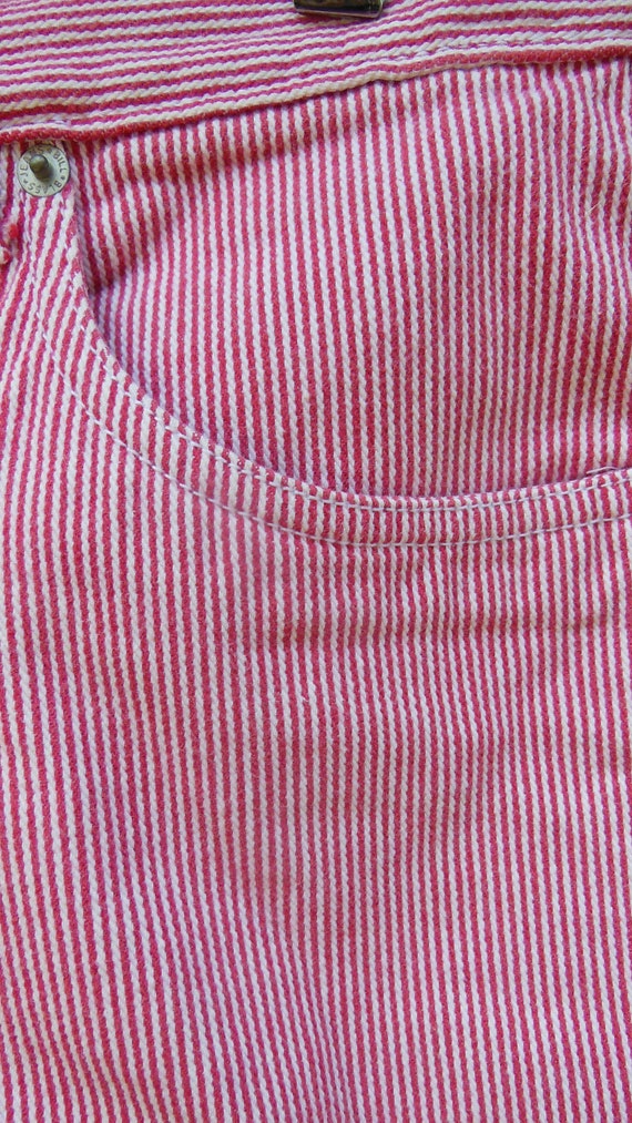 80s vintage red pinstripe shorts / candy striped … - image 5