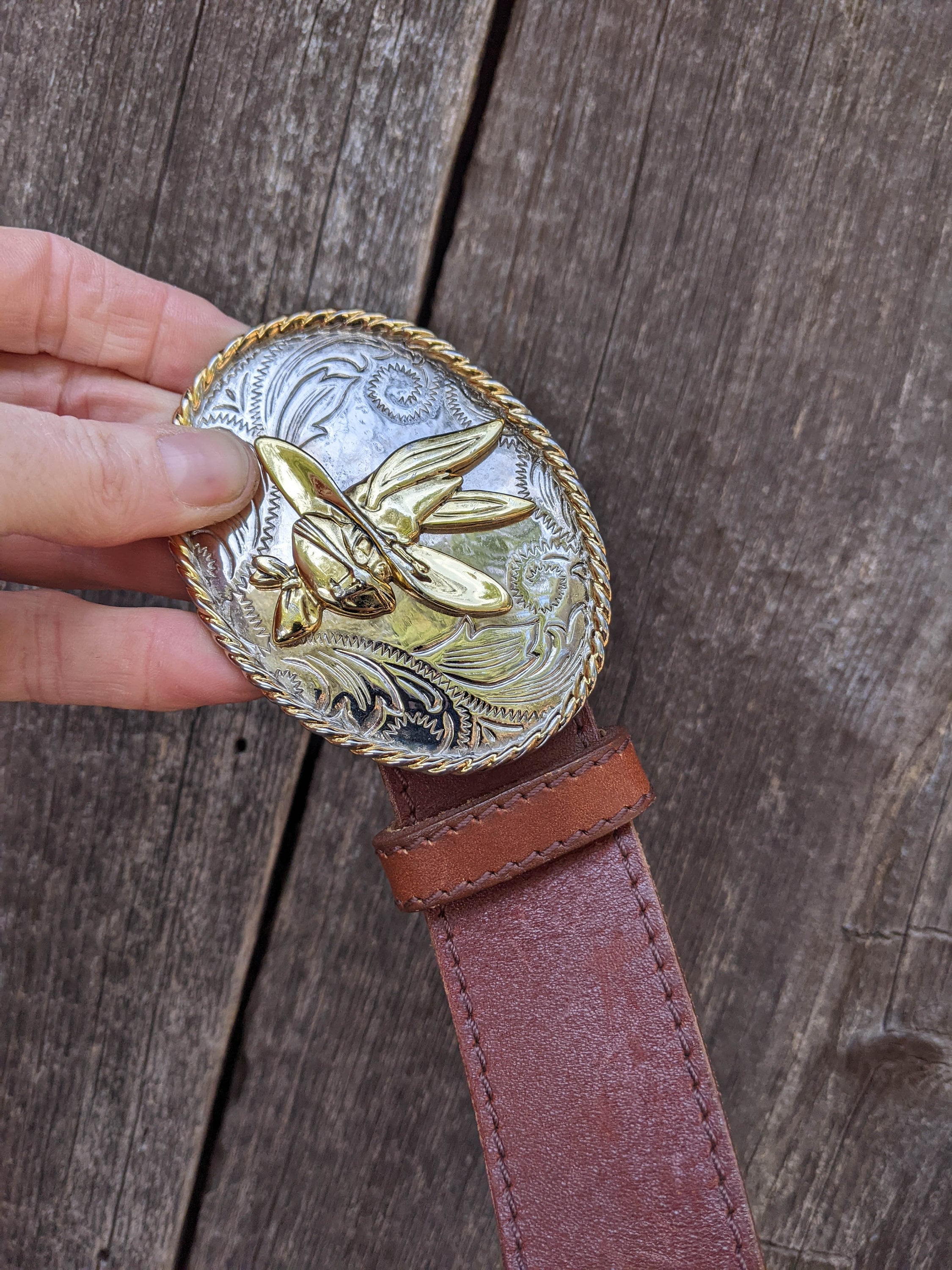 LOONEY TUNES BUGS AND ELMER TOO CUTE! BELT MEDIUM GENUINE LEATHER Premium Leather belt with tooled longhorns for Country Chic  main image 4