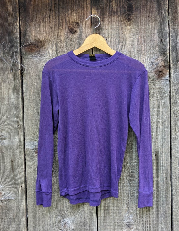 Camiseta termica morada new arrivals