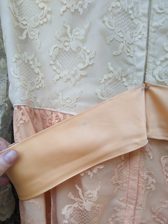 60s vintage ice cream lace dress / peach satin bo… - image 9