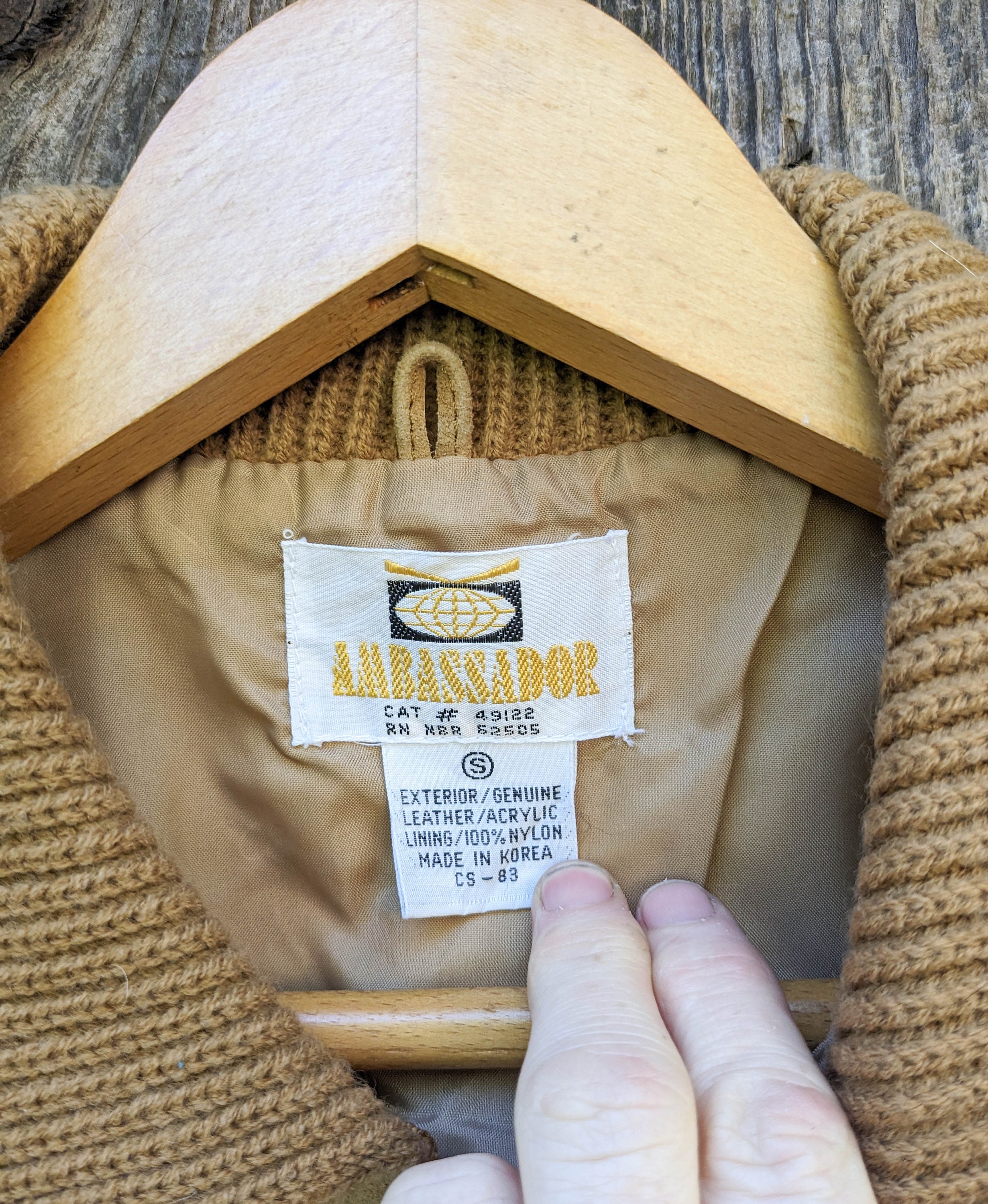 70s Vintage Beige Suede Jacket Sweater Bomber / Sandy Caramel