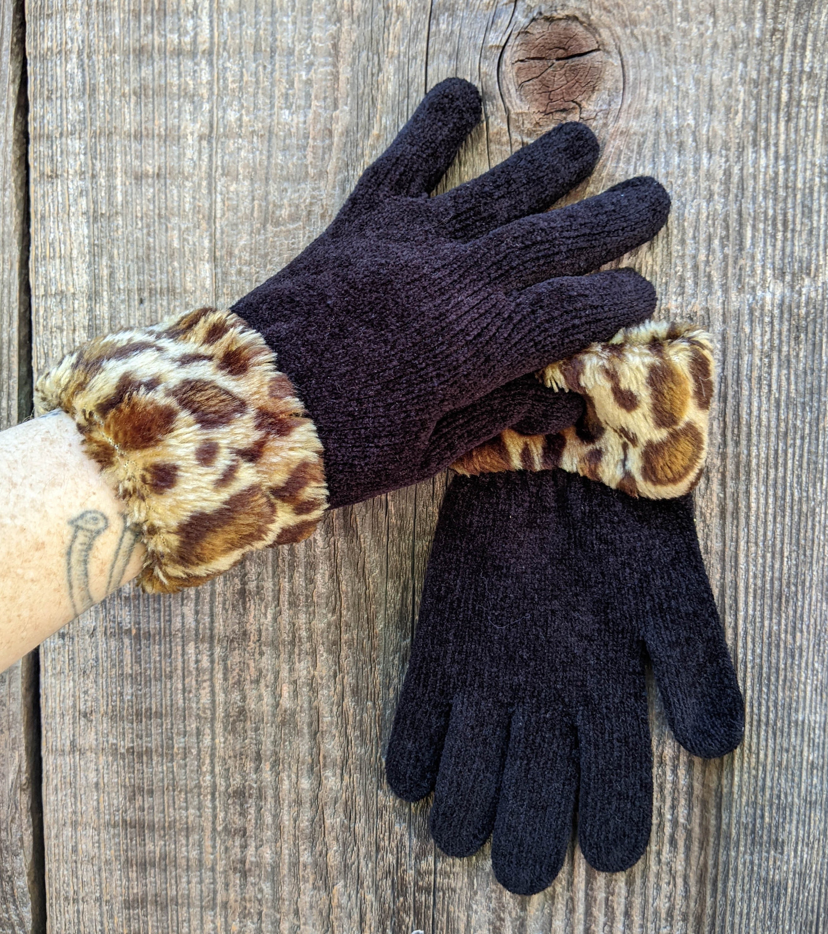 90s Vintage Black Leopard Gloves / Chenille Animal Print - Etsy Denmark 90s Vintage Black Leopard Gloves / Chenille Animal Print - Etsy Denmark