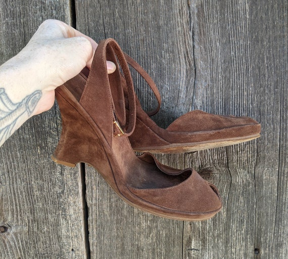 50s vintage brown suede wedge sandals / platform … - image 2