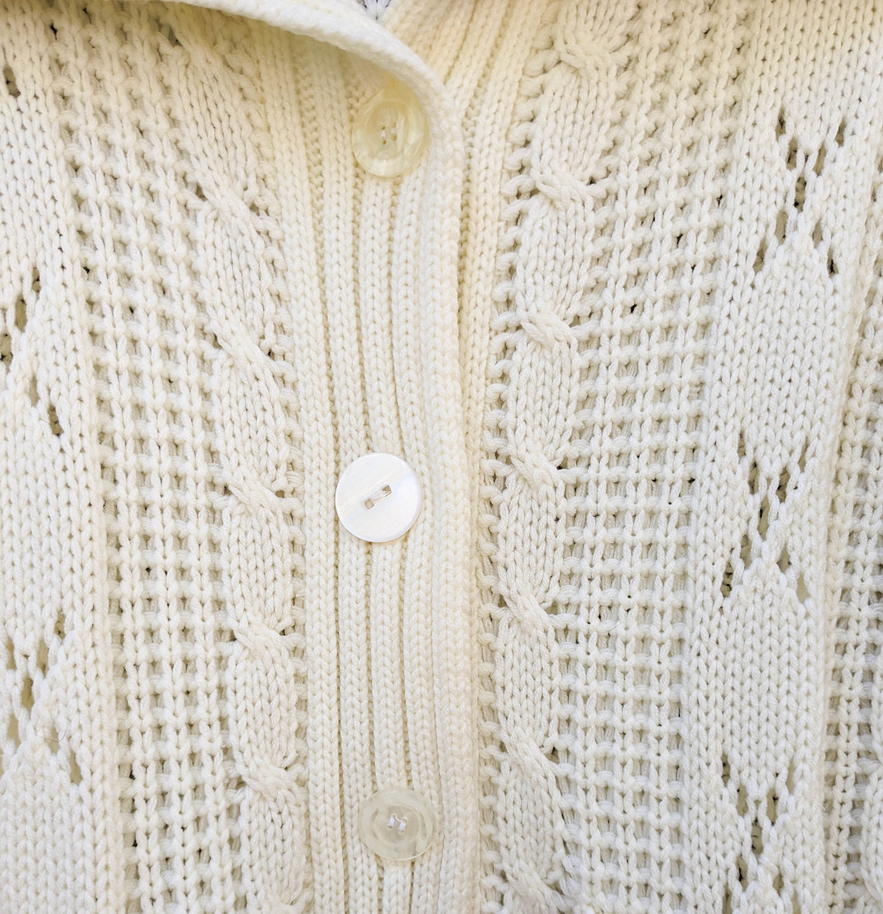 60s Vintage Cream Knit Cardigan Waist Tie / Cable Knit