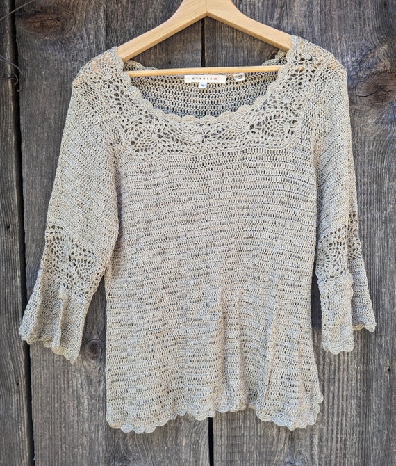 90s vintage beige crochet pullover top / bell bra… - image 7