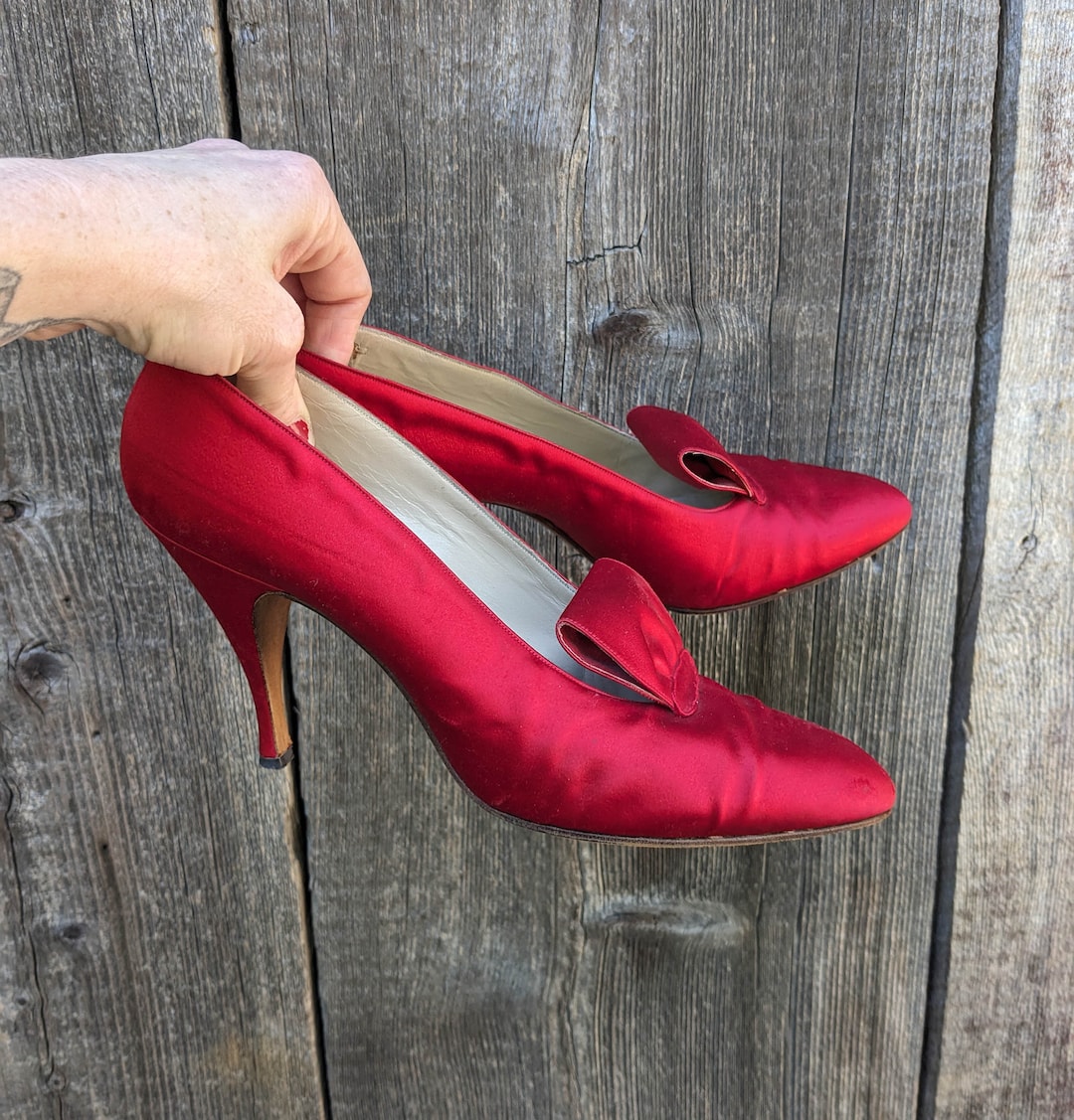50s Vintage Red Satin Heels / Retro High Heel Bow Pumps / Pin up Glam — free download
