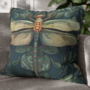 William Morris Dragonfly Art Pillow, William Morris Cushion Cover, Art Nouveau Pillow Case, Housewarming Gift Ancient Decorative Pillowcase