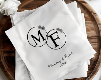 Tovaglioli da matrimonio con monogramma personalizzato: decorazioni per feste in lamina