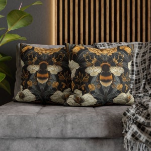William Morris Bumblebee Pillow Cover: Art Nouveau Decorative Cushion image 2
