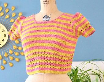 Vintage 1960s/1970s Crochet Top // 60s/70s yellow and pink cropped cotton crochet top with puffed shoulders // S/M