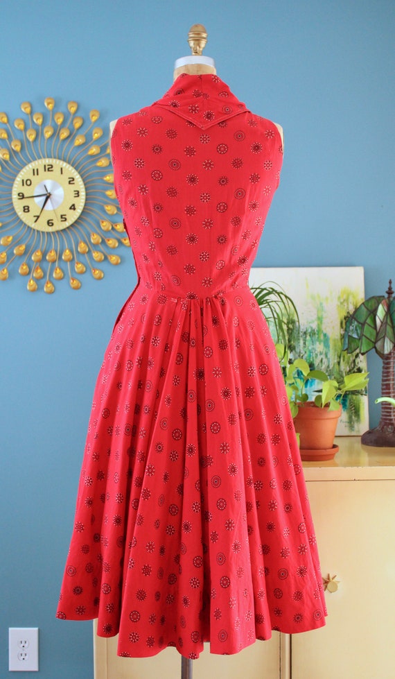 Vintage 1950s Dress // 50s red cotton fit and fla… - image 8