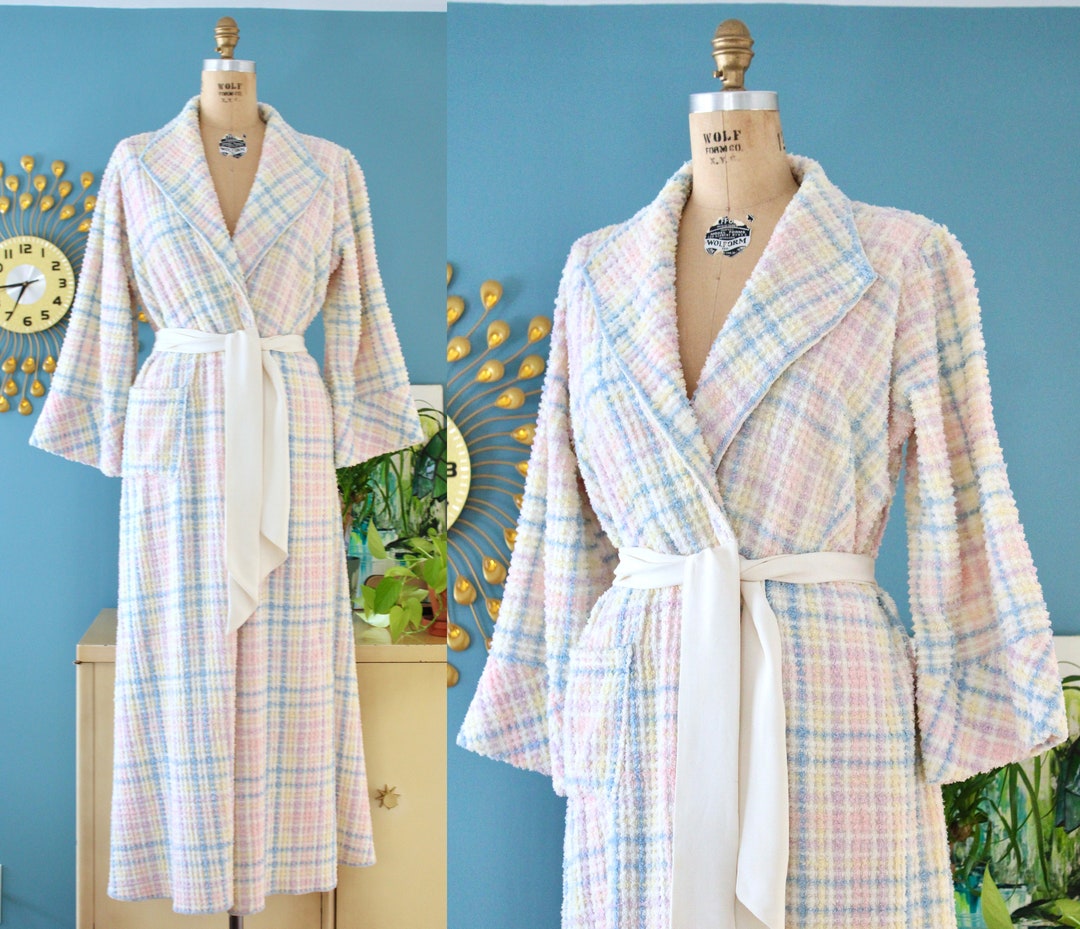 Vintage 1950s Robe // 50s Pastel Rainbow Chenille Loungewear Dressing ...