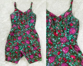 Vintage 1950s Playsuit // 50s "Muriel" pink/green floral cotton romper // M