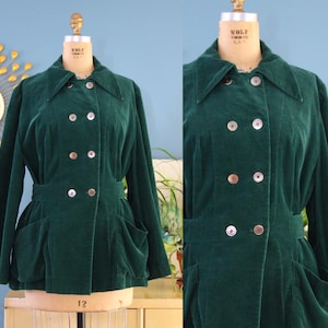 Vintage 1940s Jacket // 40s green corduroy belted jacket with wide sleeves, pockets, and double-breasted buttons // S/M