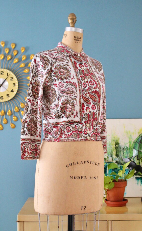Vintage 1950s Sweater // 50s paisley and floral-p… - image 3