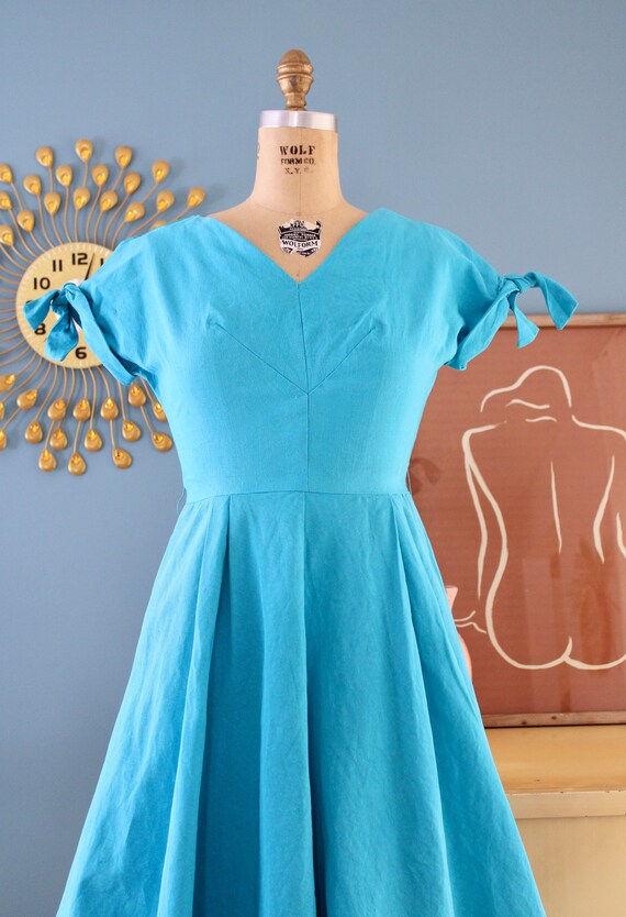 Vintage 1950s Bright Turquoise Blue Fit-and-Flare… - image 5