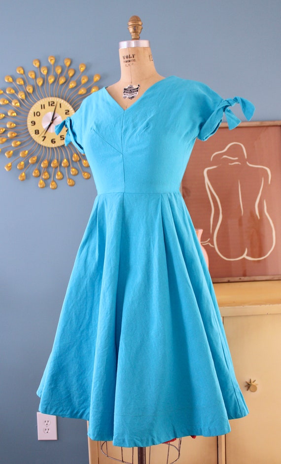 Vintage 1950s Bright Turquoise Blue Fit-and-Flare… - image 3