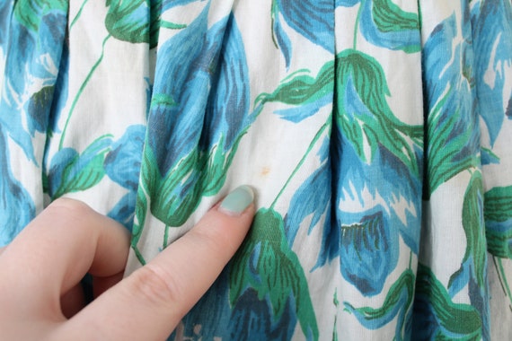 Vintage 1940s Blue Floral Cotton Skirt // 40s blu… - image 7