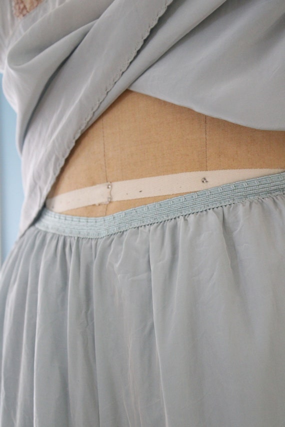 Vintage 1930s/1940s Blue Rayon 2pc. Pajama Set wi… - image 8