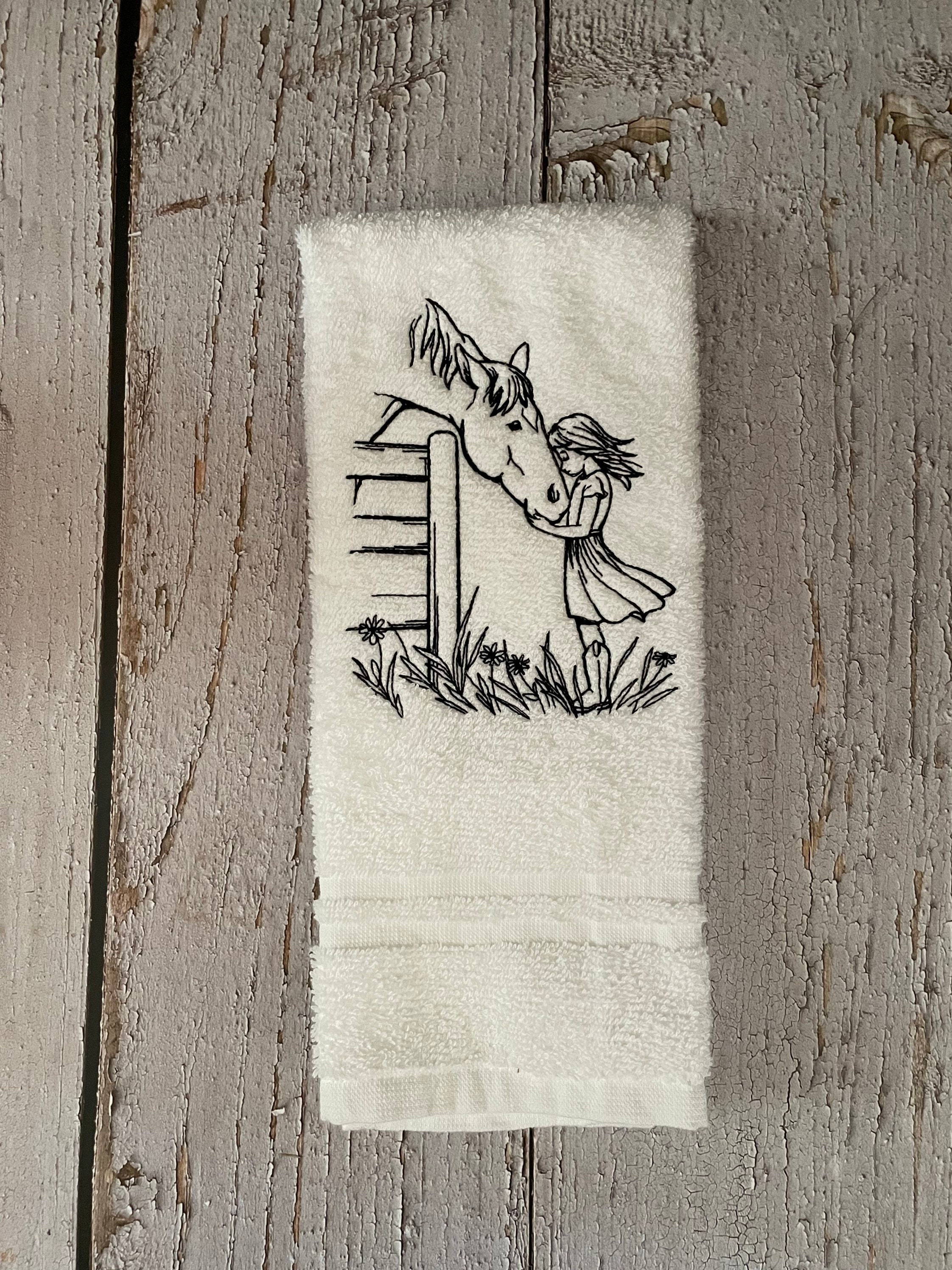 The Hunt Scene Tea Towel Set – Stylish Equestrian