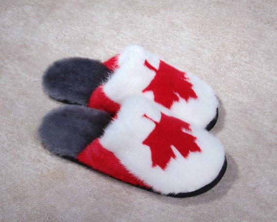 Men’s Canada Flag Mink Fur Slippers – Real Mink Fur Slides, Genuine Leather & Sheepskin Sandals, Indoor Outdoor Fur Shoes, Custom Mens Shoes