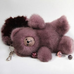 Porte-clés cartable avec fourrure personnalisée nounours violet - breloque ours mignon, cadeau pour elle, mini pochette ours