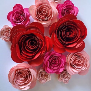 24 Piece Rolled Paper Flowers 1 to 2 inches Wide, Red and Pink Paper Roses