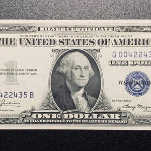 Series 1935-A One Dollar Silver Certificate Q 00422435 B