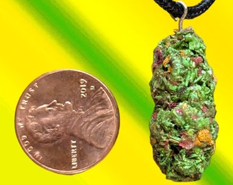 Miniature Cannabis Bud Necklace Handcrafted Resin Hemp Nugget Pendant Stylish and Discreet Accessory for 420 Lovers