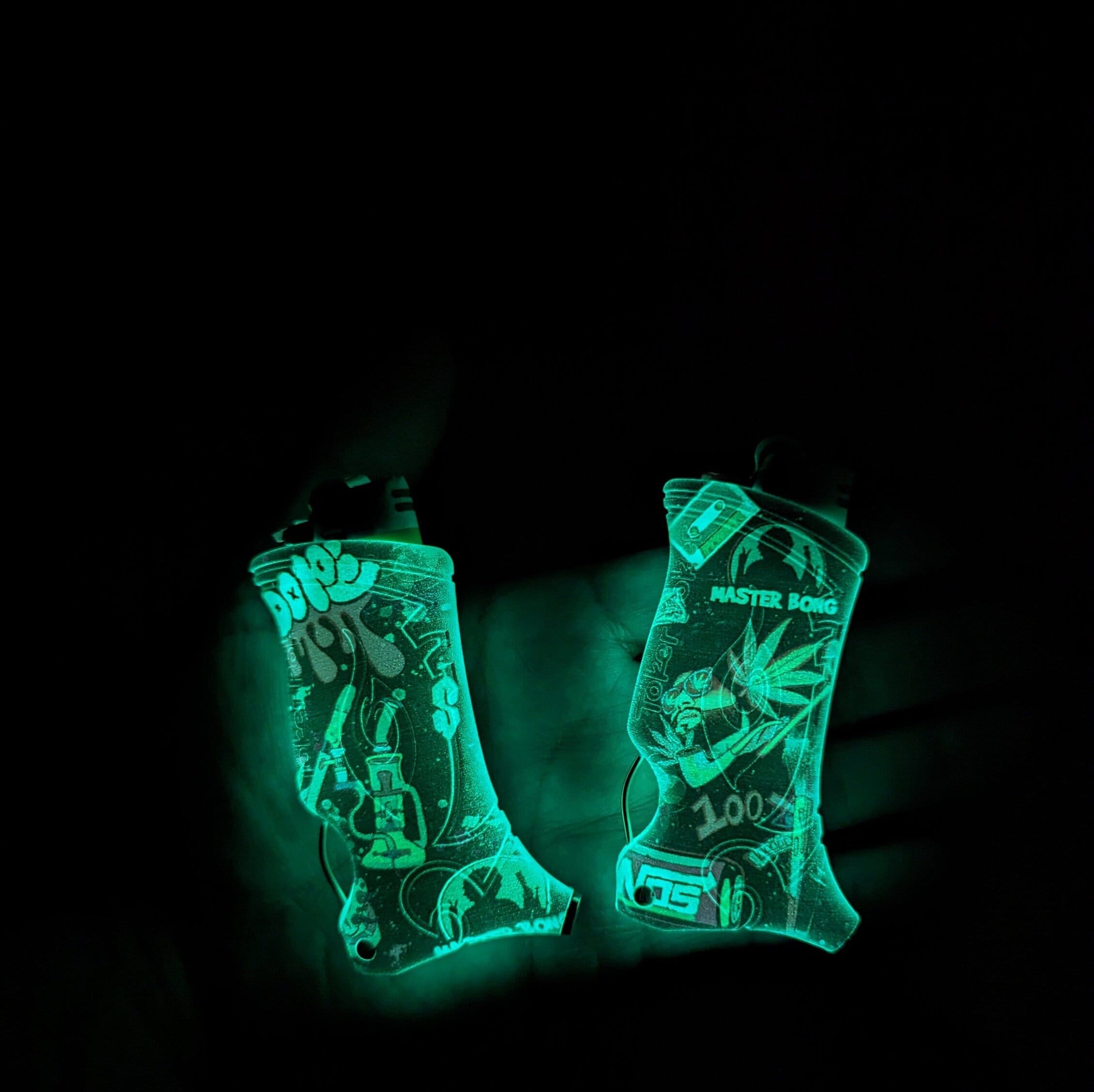 Outil de poker de toker de cadeau de poker de toker rougeoyant pour la fumée de mauvaises herbes pour l'accessoire de cannabis