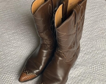 Vintage Justin Women's Western Cowgirl/ Cowboy Boots Style L4050 6C Lizard Toe Wingtips