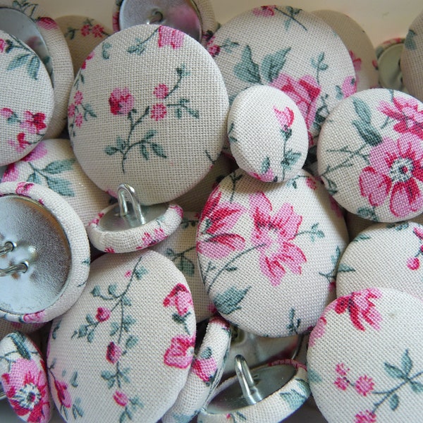 Westfalenstoffe Stoffknopf in 4 Größen Blümchen natur/pink  - ca. 15, 19, 23 und 33 mm