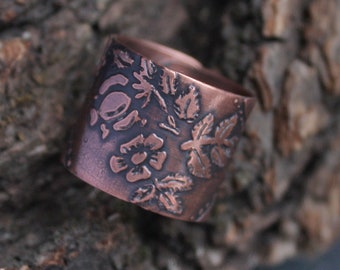 Copper Briar Flower Ring - Dog-rose Ring - Eglantine Ring - Canker-rose Ring - Etched Flower Ring - Forest Elven Ring