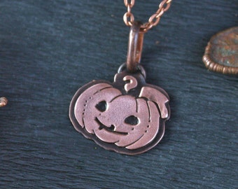 Pumpkin Smile Pendant - Jack O&#39;Lantern Necklace - Jack the Lamplighter - Halloween Pendant - Lovely Jack