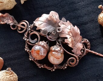 Broche en cuivre chêne avec glands d'agate - épingle à châle - épingle à foulard - épingle à cheveux chêne - cadeau d'amant - cadeau pour femme - glands pour elle