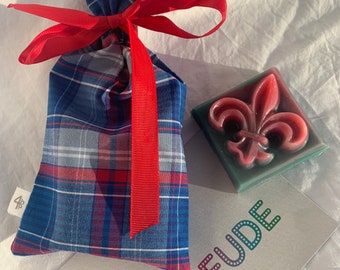 Seife nach Wahl mit wiederverwendbarer Geschenkverpackung - 4Freude