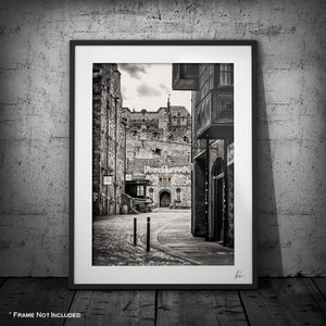 Edinburgh Black White Photography, Edinburgh Castle, Scotland Travel art, Edinburgh Castle Print, Edinburgh Photography, Castle Print