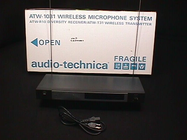 Audio-Technica ATW-R10 Diversity Receiver 