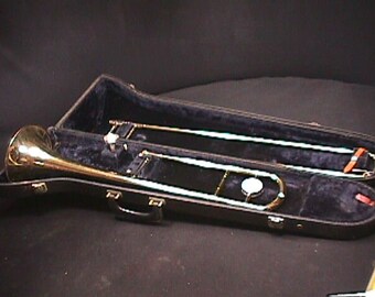 Conn Director Slide Trombone in Original Case & Ready to Play   2 TB