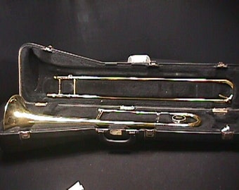 A King Model 606 Slide Trombone in it's Original Case & Ready to Play   5 TB