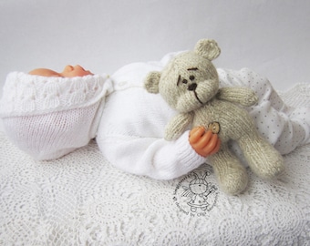 Petite Bear for small babies. Amigurumi Bear. Instant download. Knitting pattern. Knitted round. Knitted Bear. Pattern Bear Toy for sleep